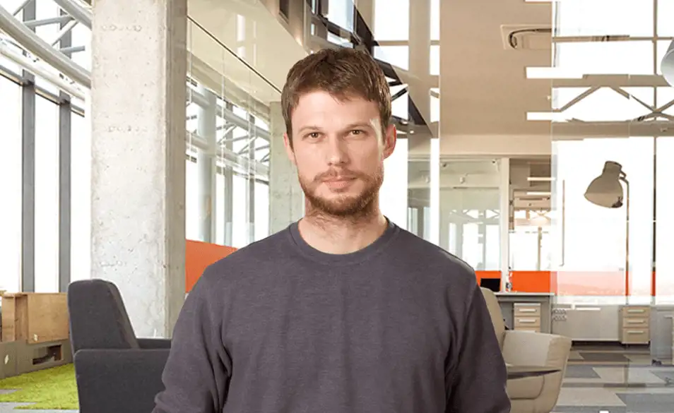 ivan-nemes-_authorsphoto.png
