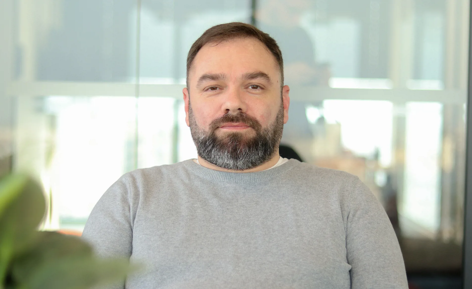 Srdjan Novakovic OUR TEAM