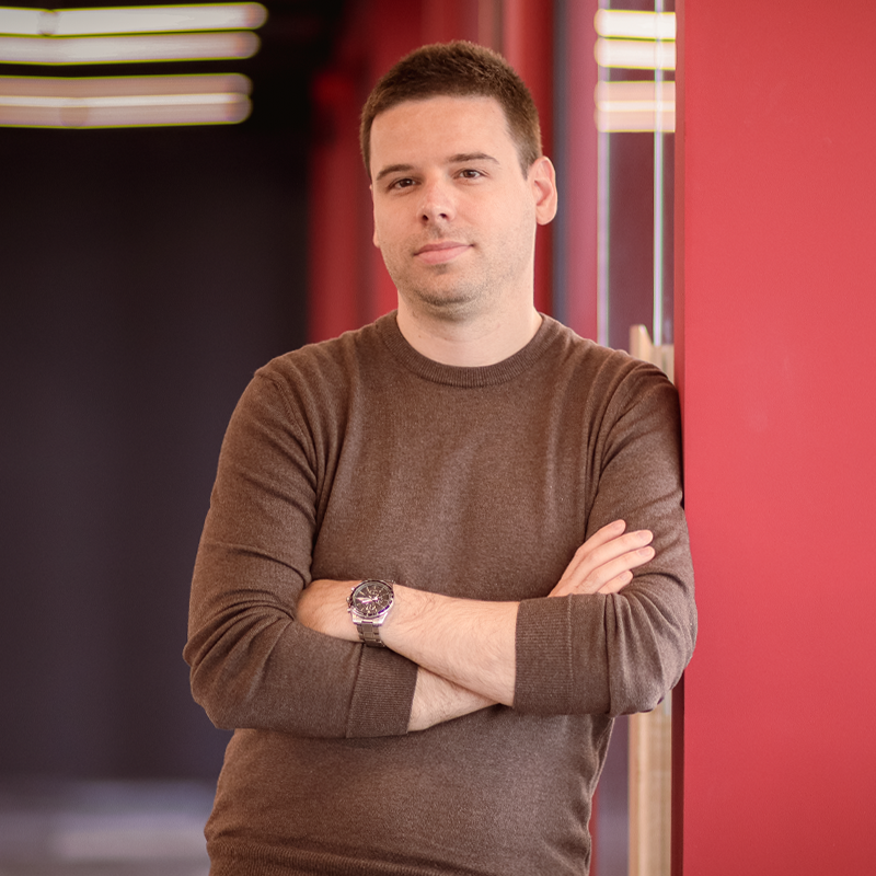 Igor Knezevic LINKEDIN