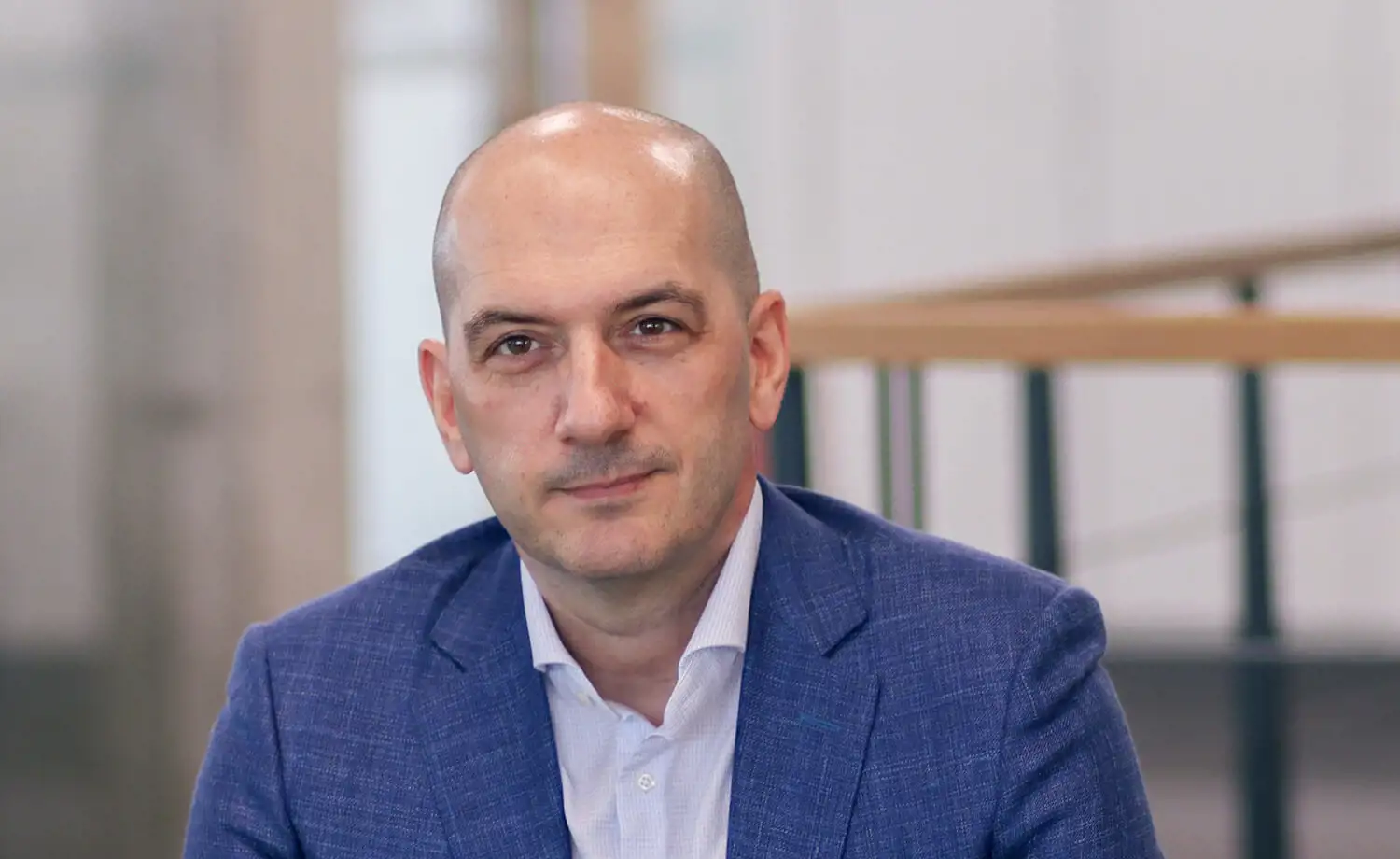Zoran Vasiljev Author